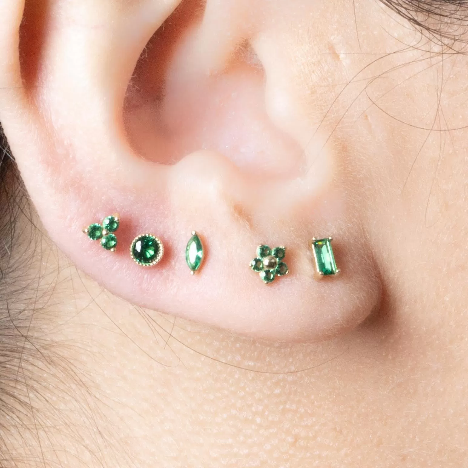 14K Gold Emerald Marquise Setting Helix Tragus Internally Threaded Flat Back Earring Labret Stud