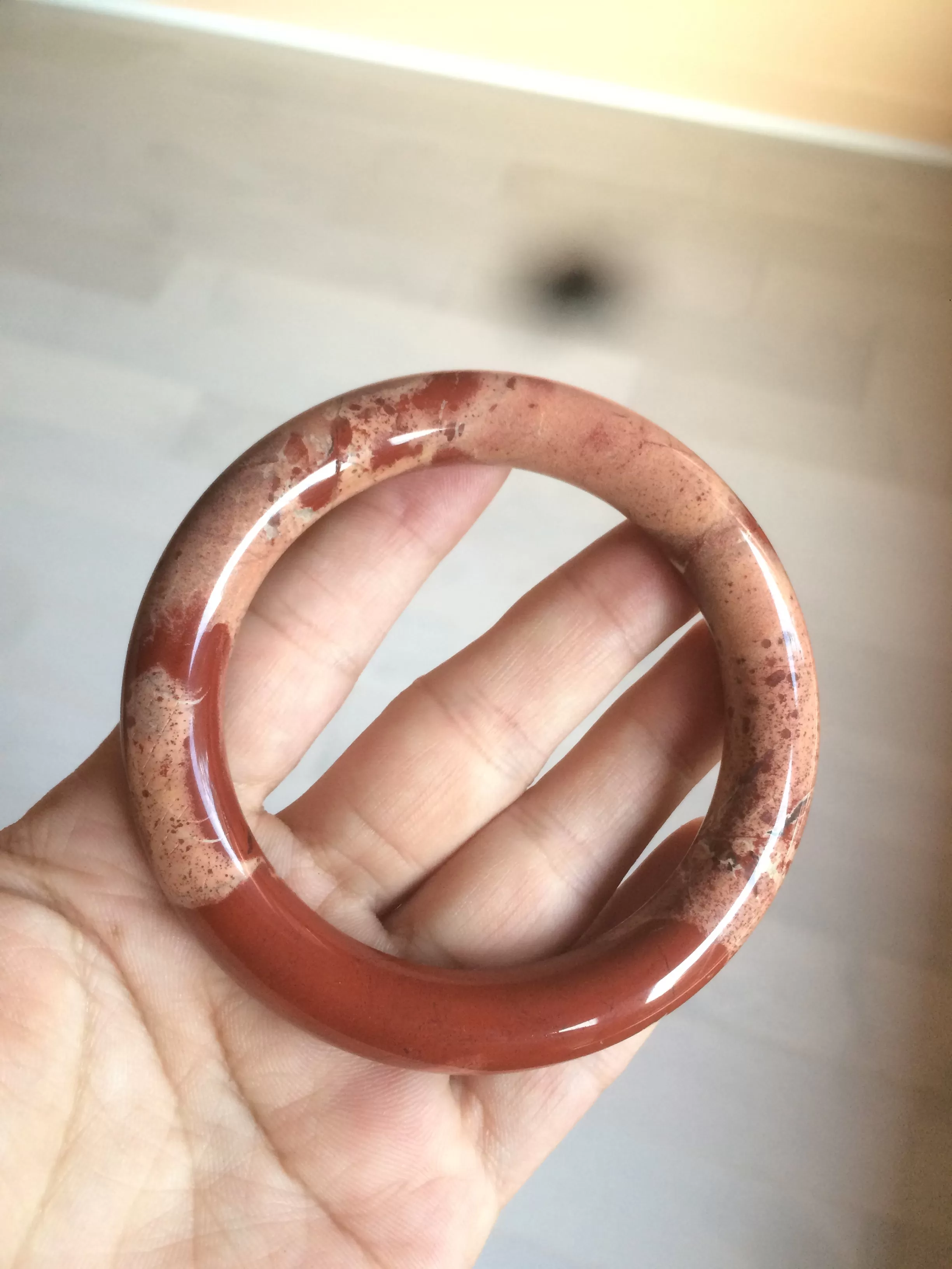 57.3mm 100% natural red/pink round cut red jasper stone bangle XY76