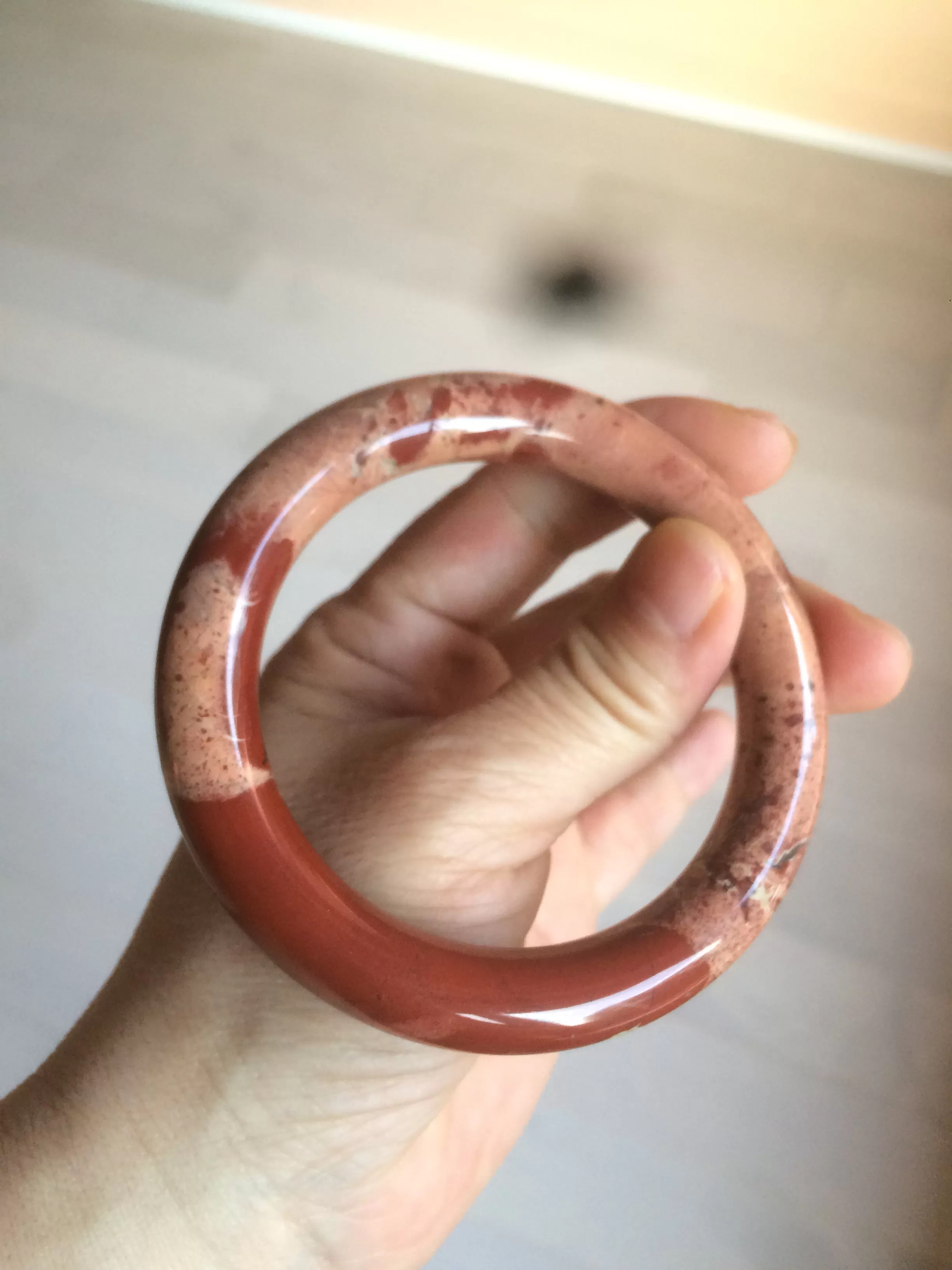 57.3mm 100% natural red/pink round cut red jasper stone bangle XY76