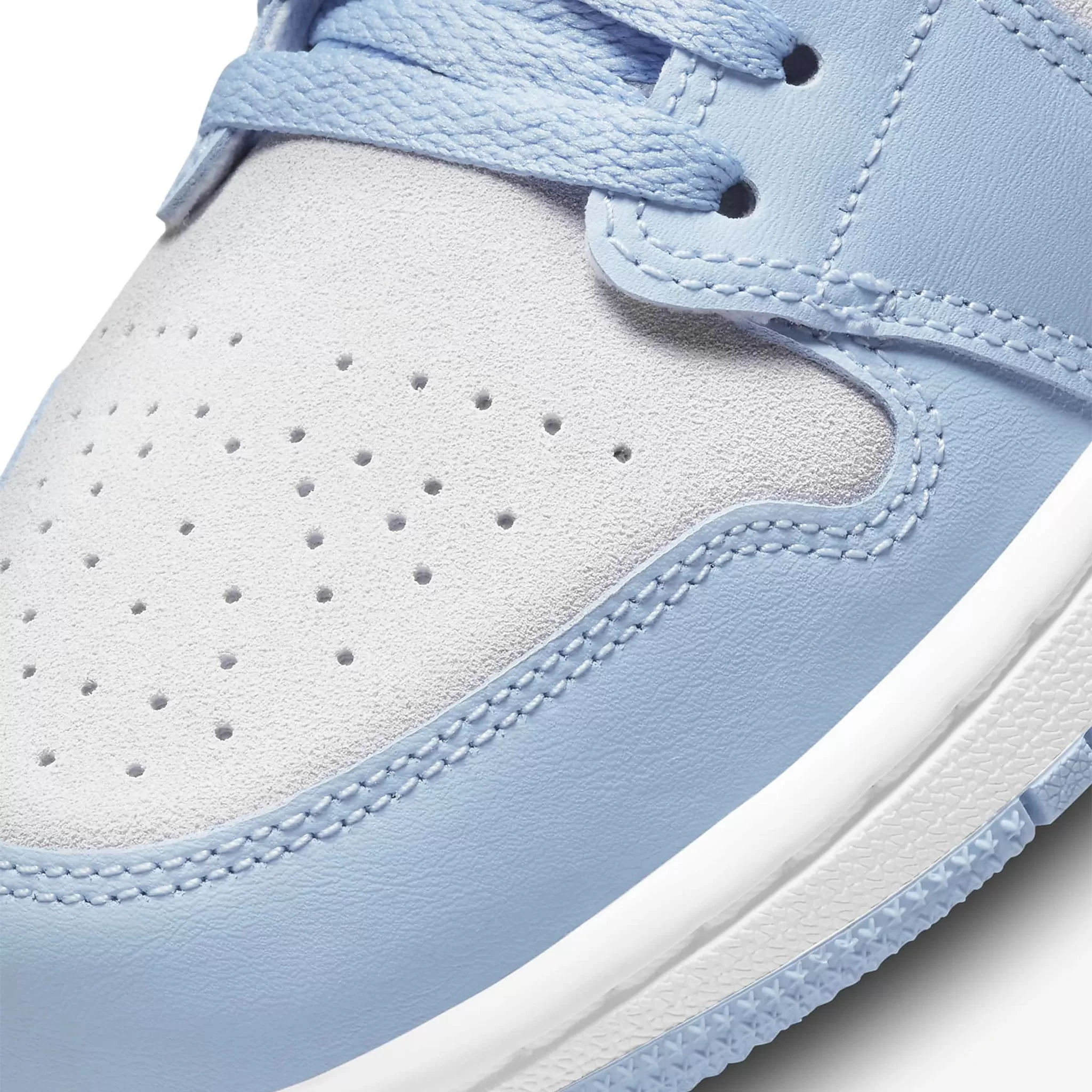 Air Jordan 1 Low University Blue (W)