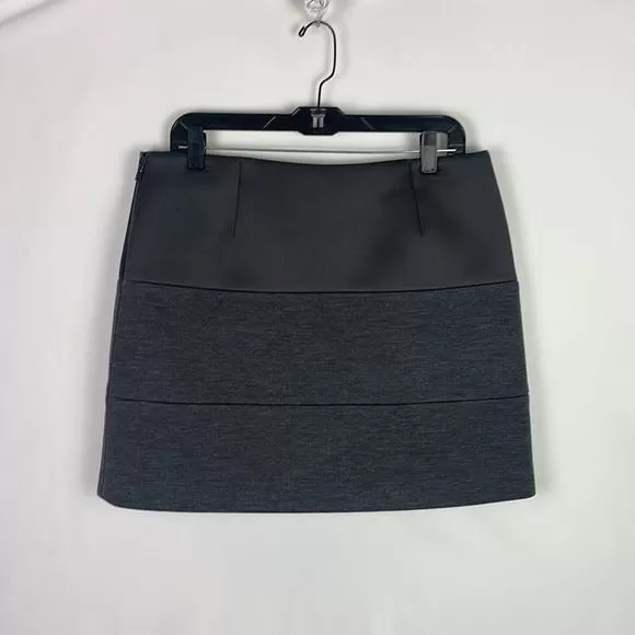 BrunelloCucinelliGrey Striped Mini Skirt