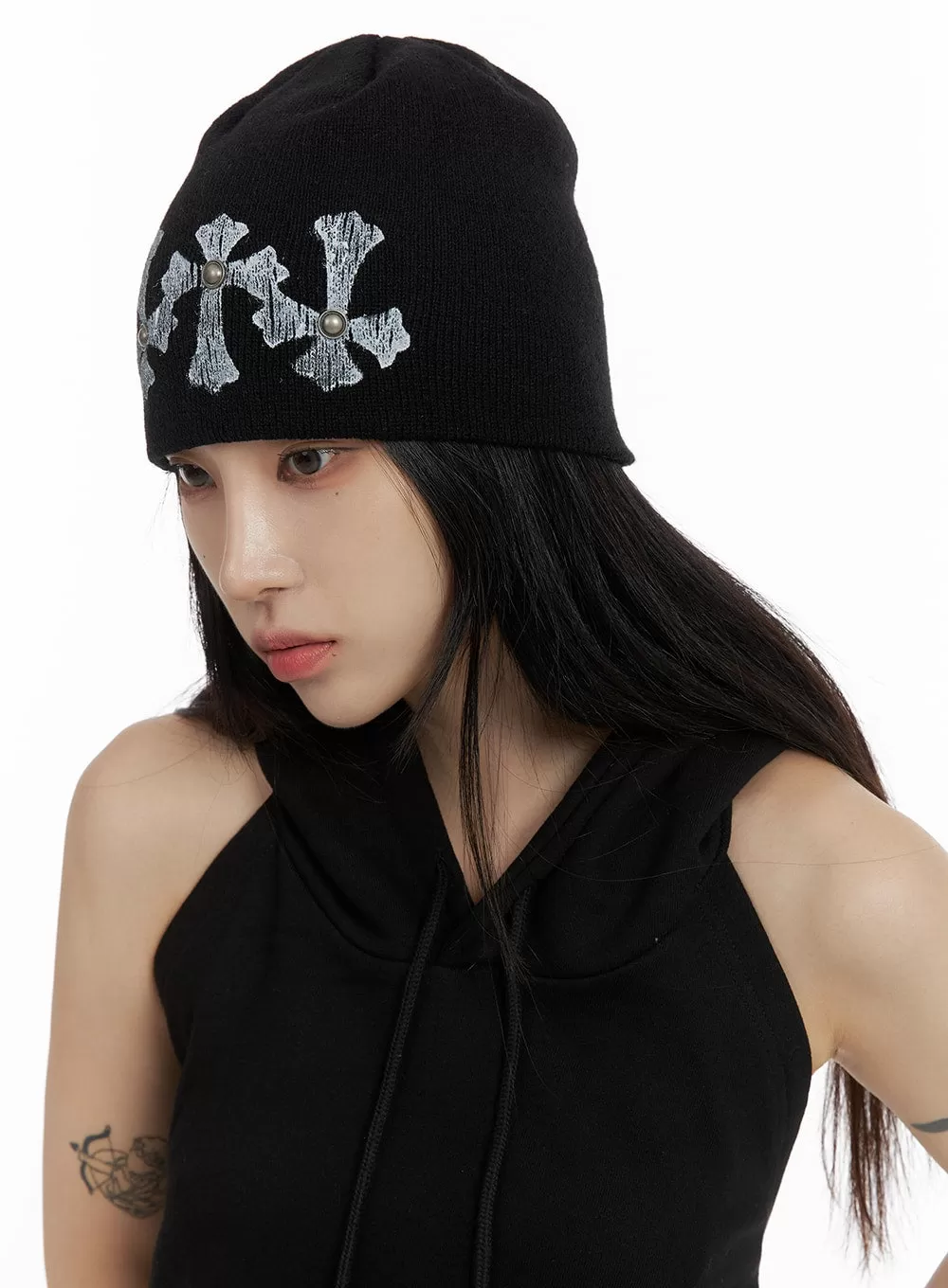 Dark Grunge Stud Graphic Beanie CF428