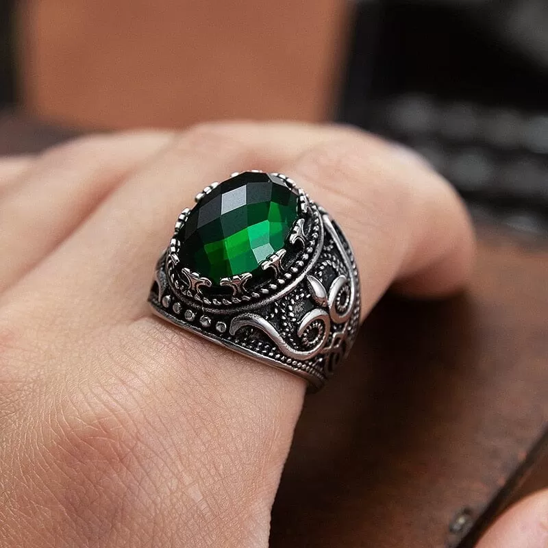 Emerald Zircon Gothic Crown Ring