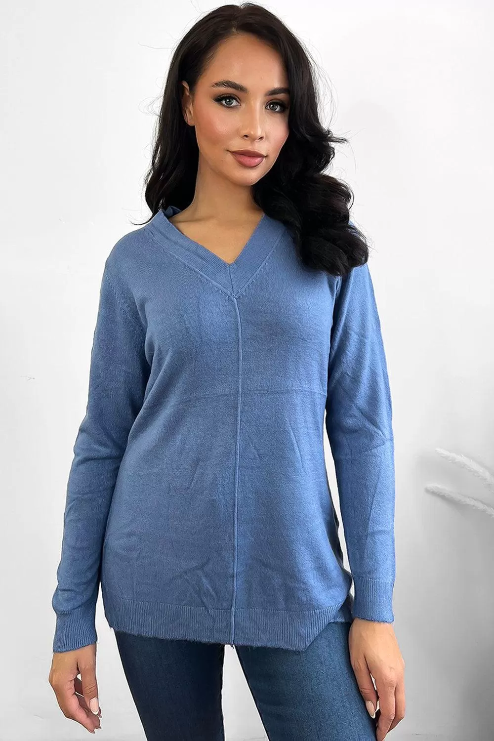 Front Seam V-Neck Soft Knit Pullover