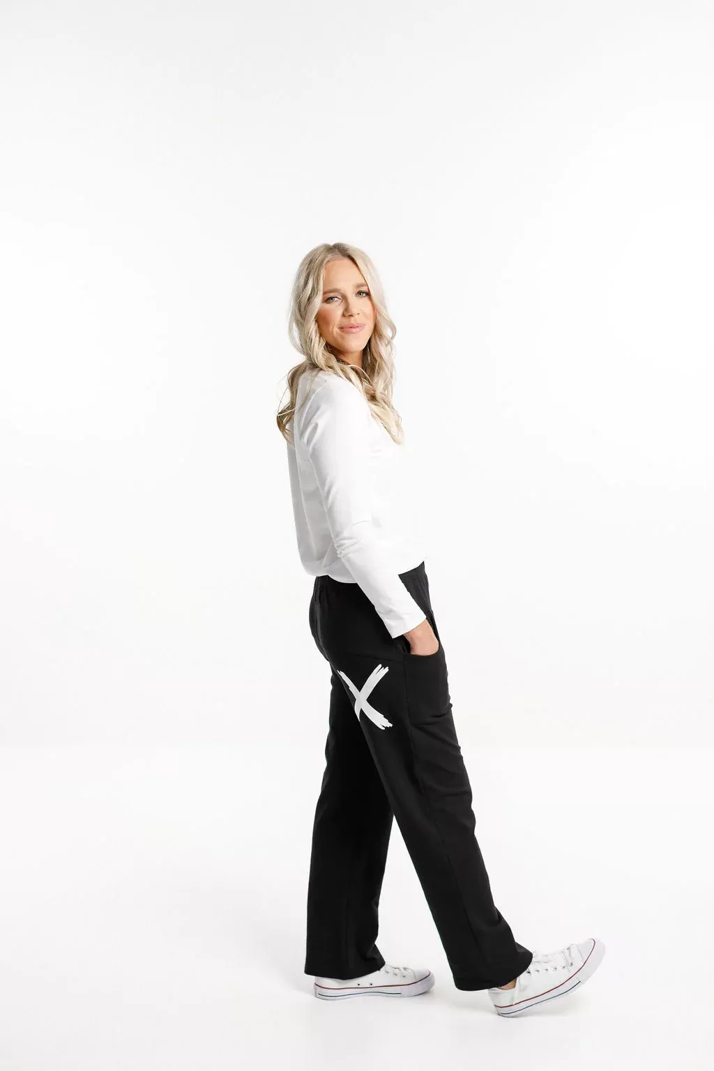 Home-lee Avenue Pants - wide leg Black with White X