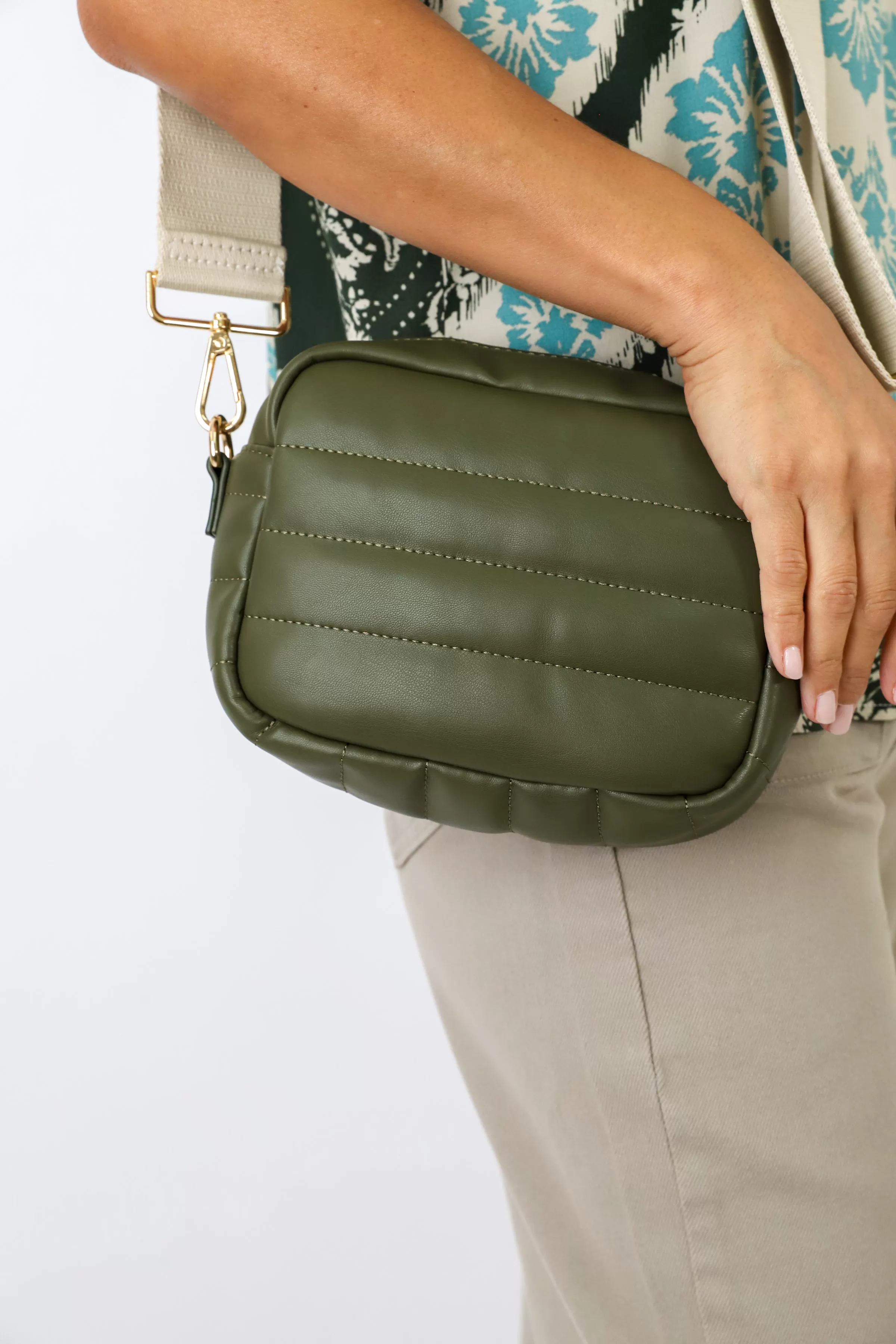 Quilted Zip Top Messenger