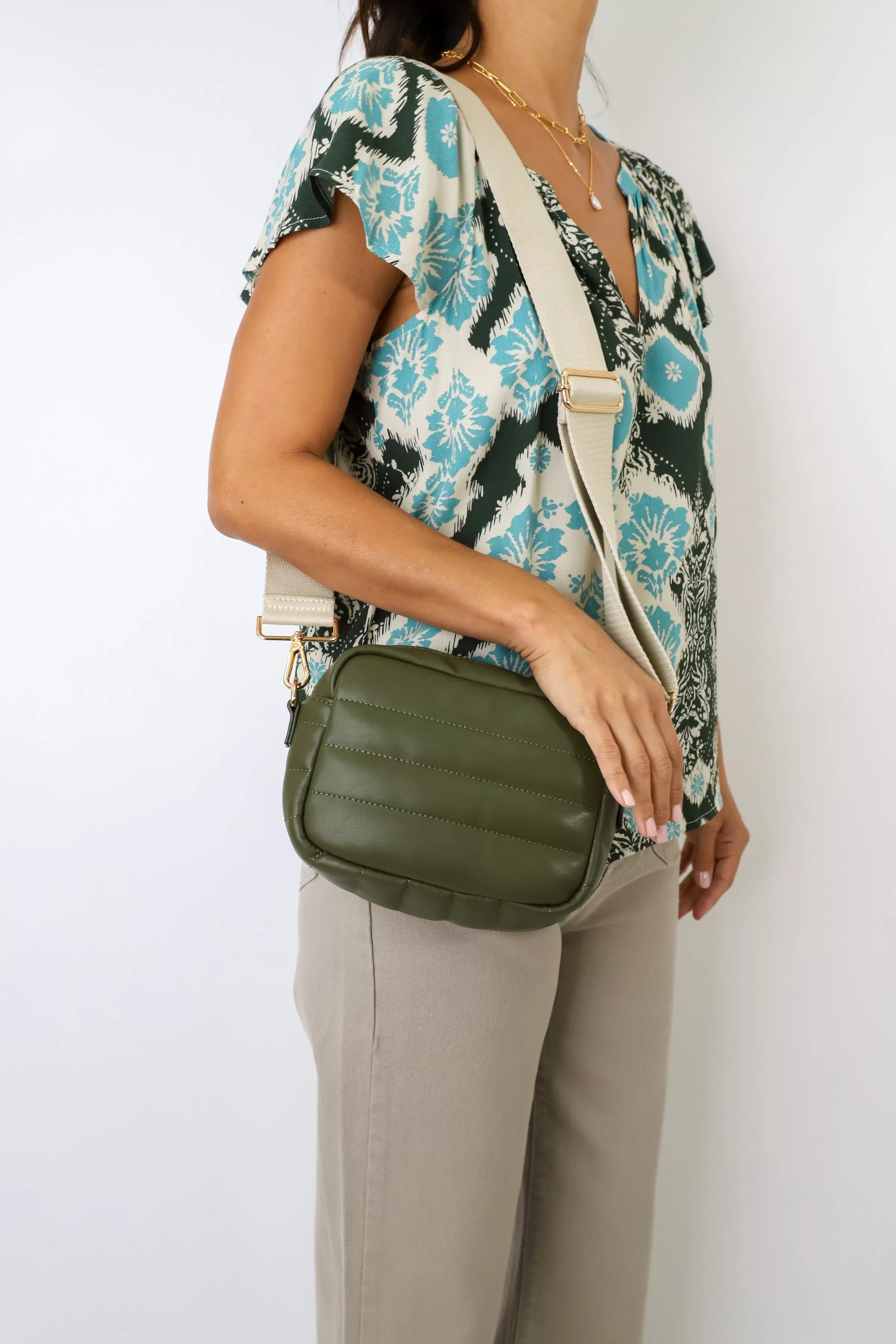 Quilted Zip Top Messenger