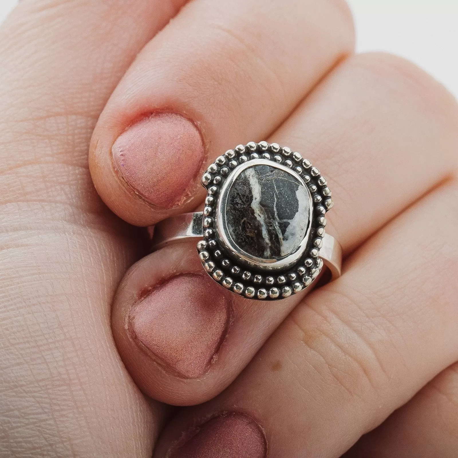 Size 8.5 White Buffalo Gemstone Ring