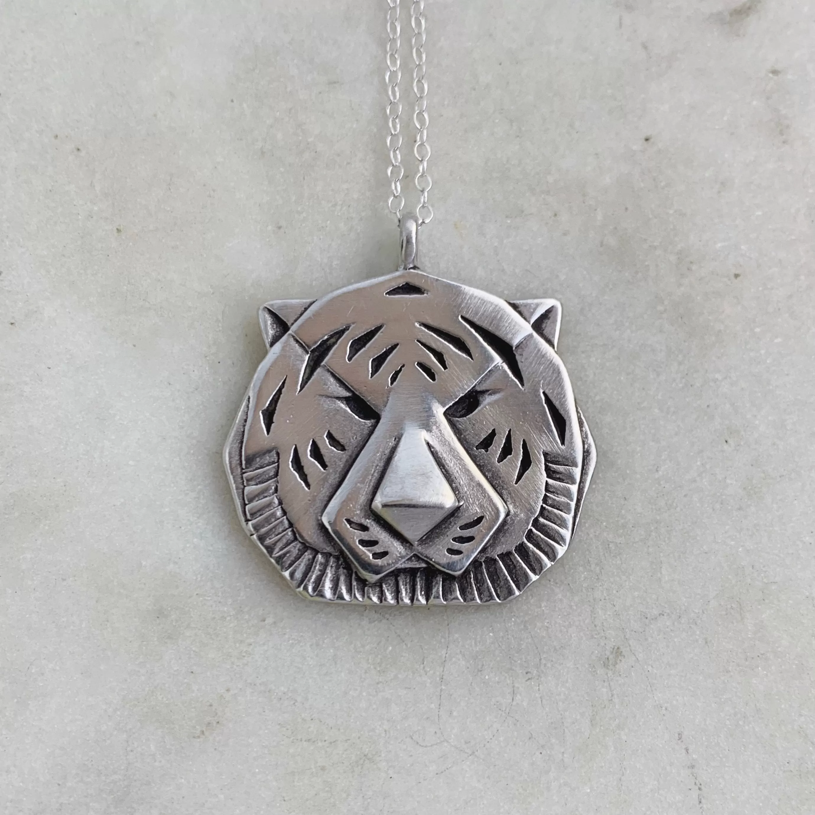 TIGER PENDANT — LARGE