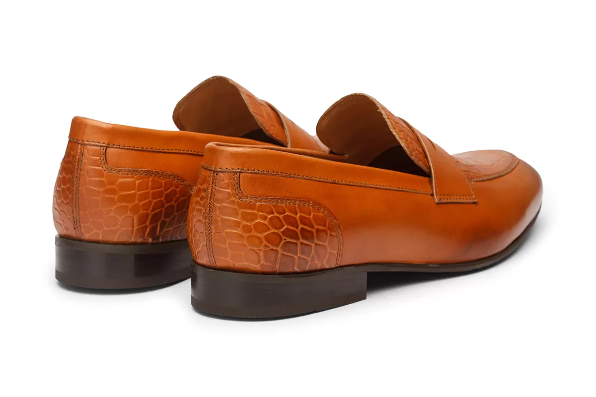 Twin Texture Apron Loafer